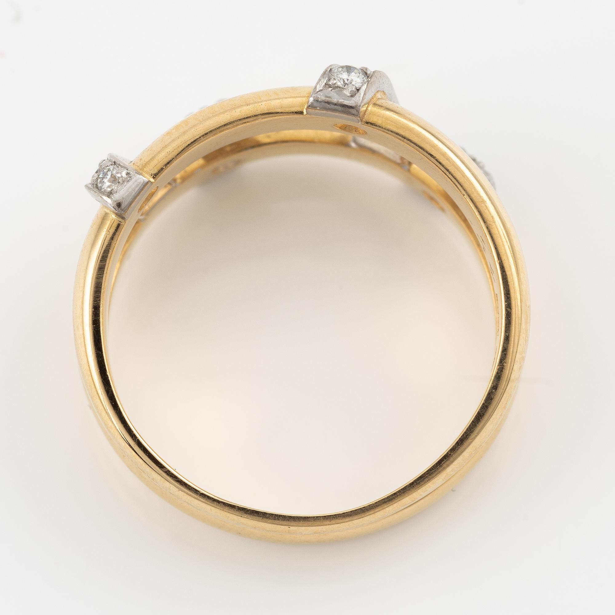 Ring, Engelbert, 18K gold with brilliant-cut diamonds 0.24 ct total, Stockholm 1996.