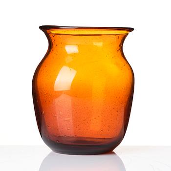 Erik Höglund, a large glass vase, Boda.