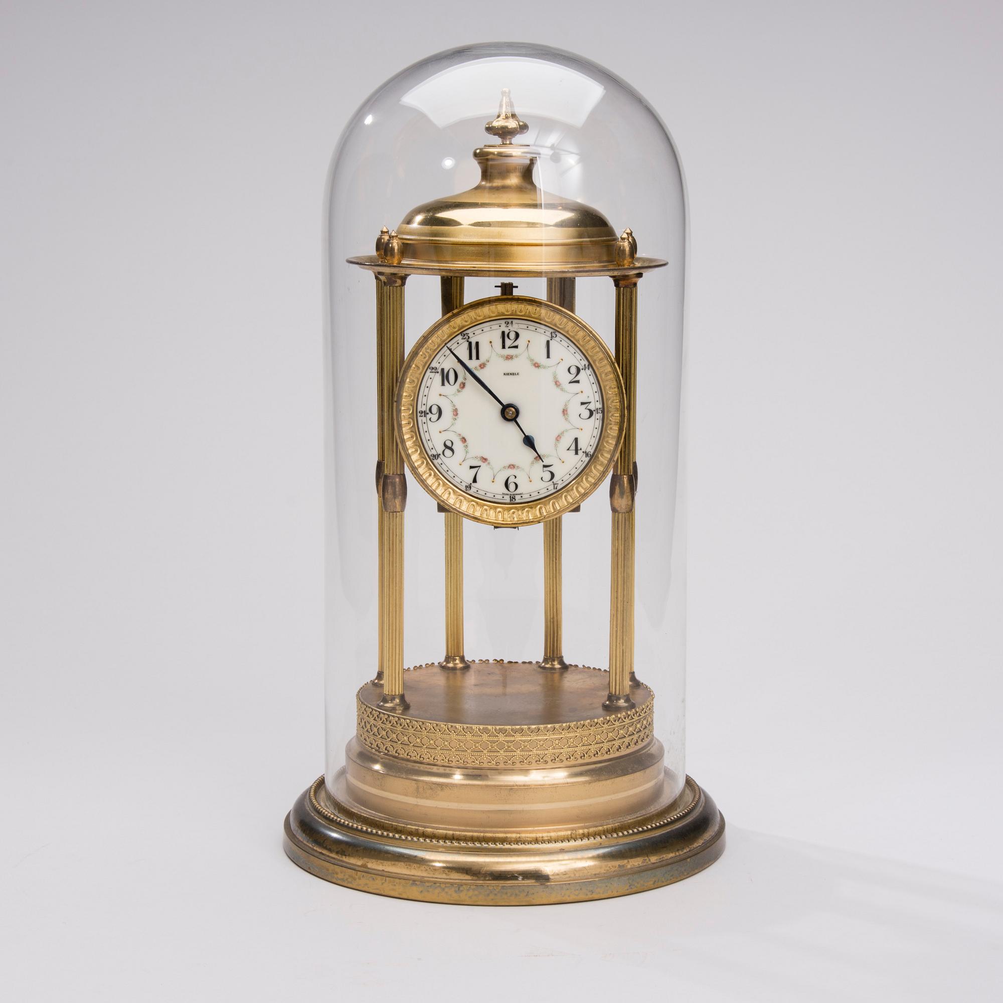 BORDSPENDYL, Kienzle, Tyskland 1900-talets första hälft.