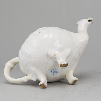 A white glazed Swedish Marieberg tea pot, 18th Century.