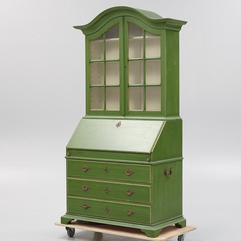 Skåp, rokokostil, Åmells möbler, daterat 1973.