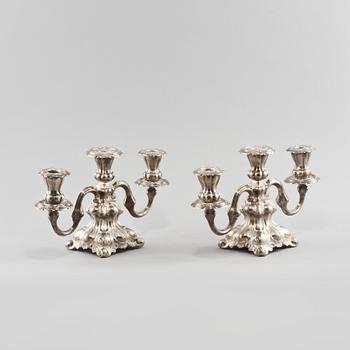 KANDELABRAR, ett par, silver, barockstil, svenska importstämplar, 1900-tal.