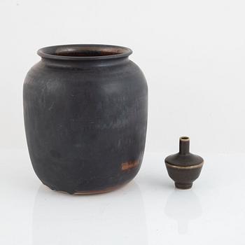 Carl-Harry Stålhane, two vases, Designhuset and Rörstrand.