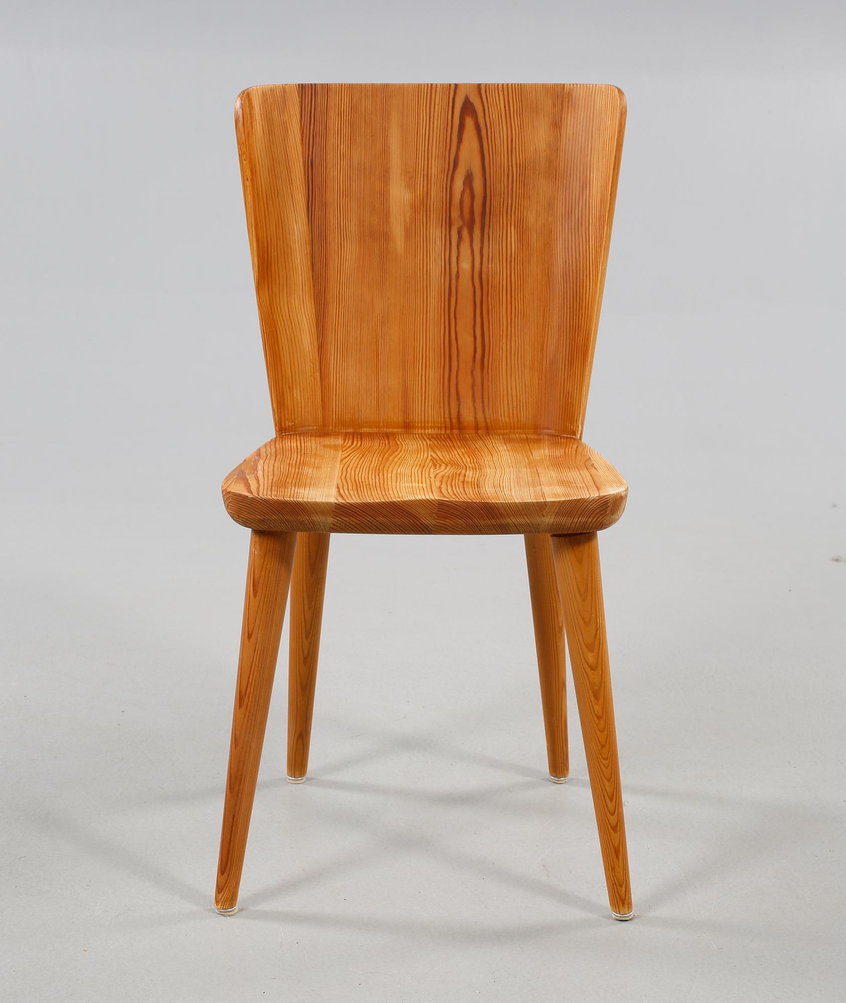 MATRUMSMÖBLEMANG, 5 delar, Svensk Fur, omkring 1900-talets mitt.