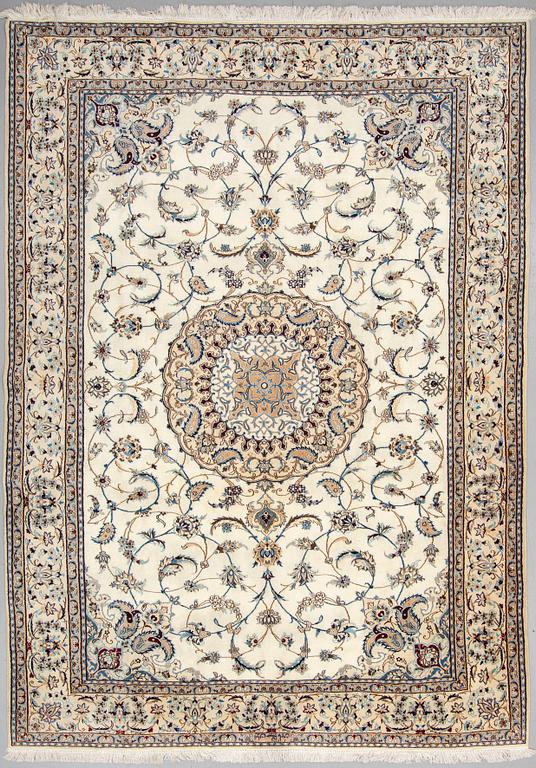 A carpet, Nain 9LAA, ca 345 x 249 cm.