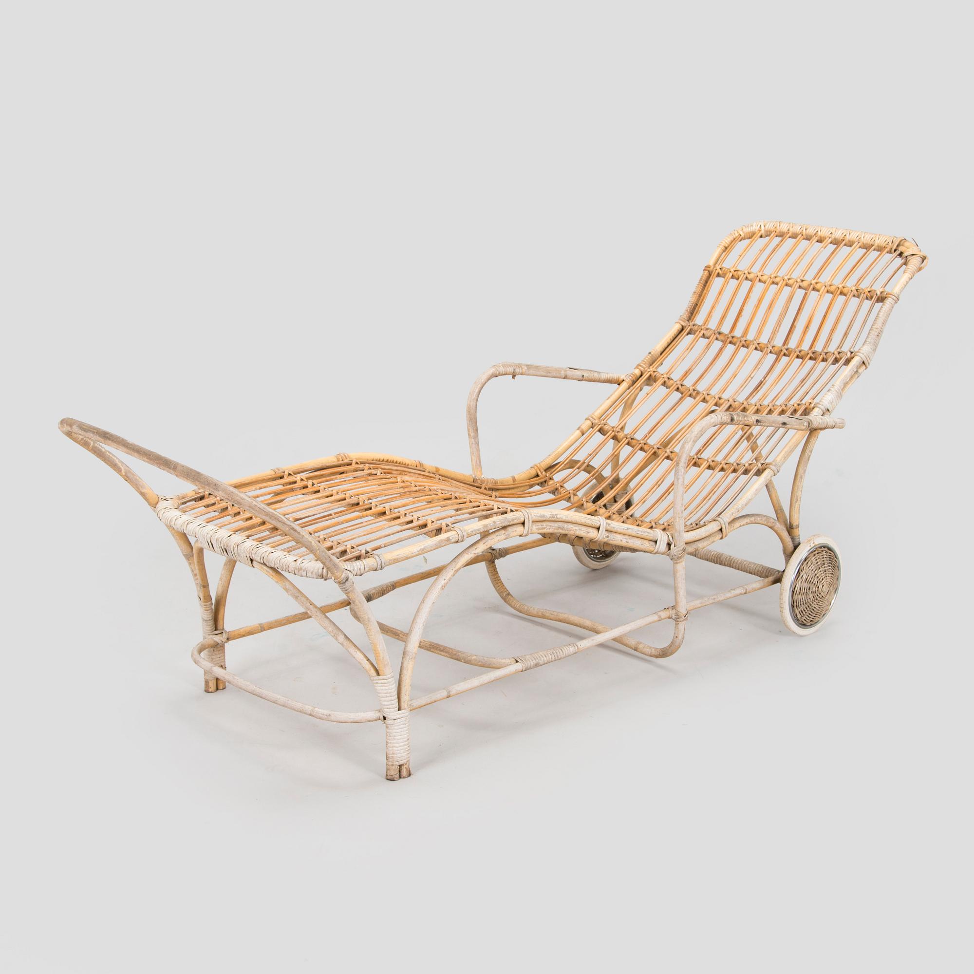 Aino Aalto, trädgårdsstol / solstol, modell 374, återförsäljare Artek, 1957.