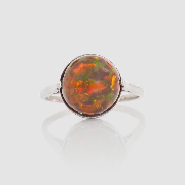 An Ethiopian fire-opal ring.