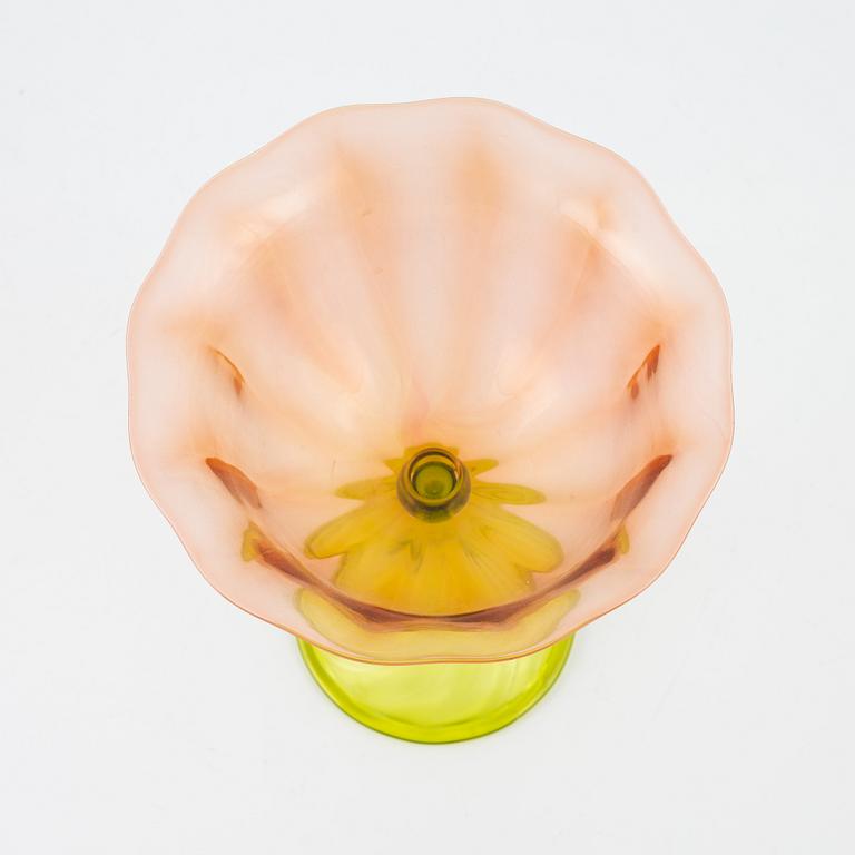 Jan-Erik Ritzman, a glass cup, Transjö, Sweden, signed.
