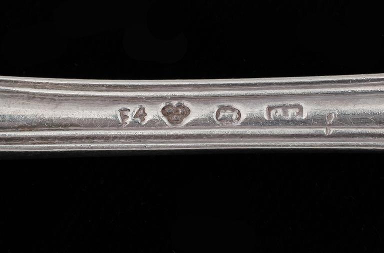 BESTICKSERVIS, 44 delar, silver bl a Möllenborg, Stockholm 1852. Tot vikt 2048.