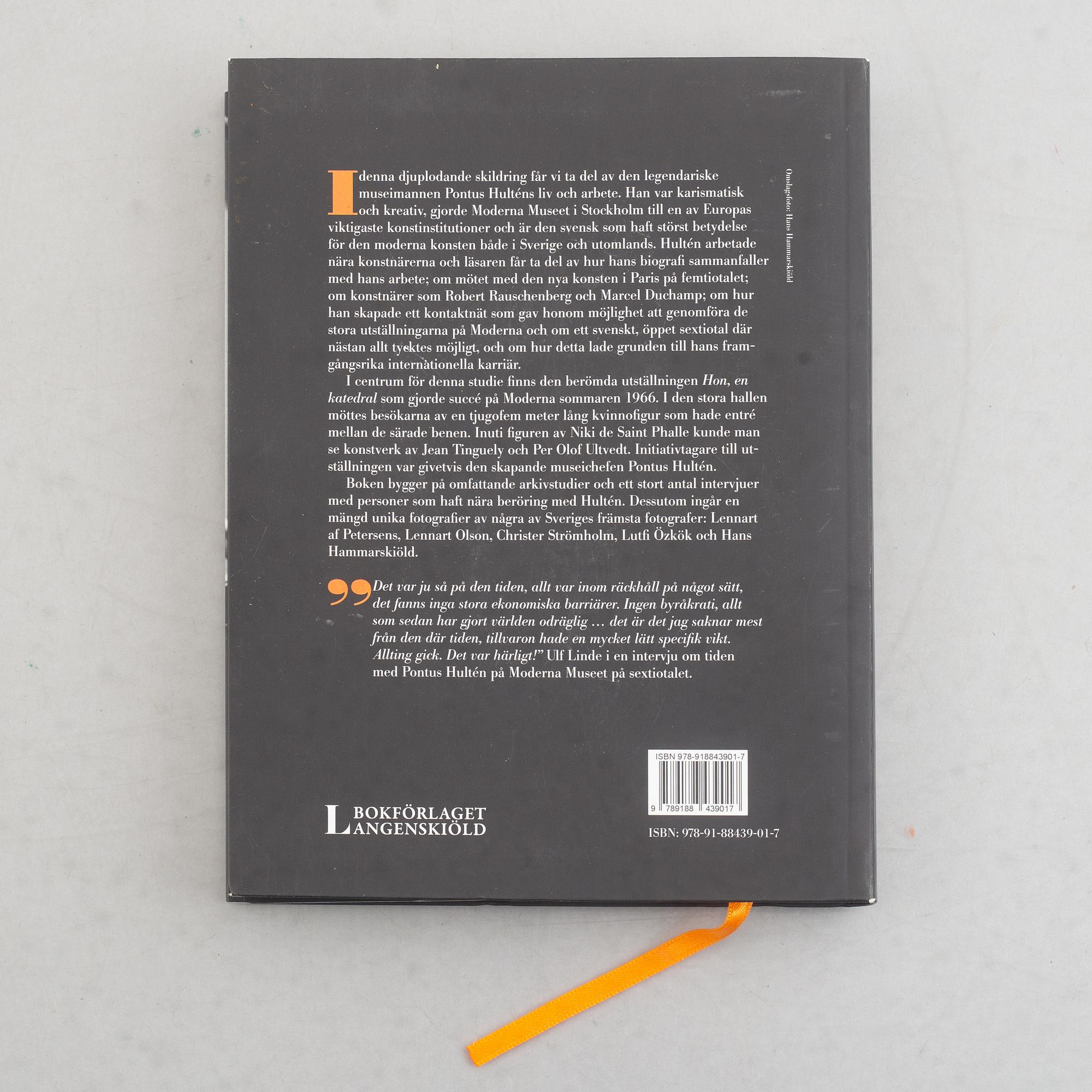 two books, Jean Tinguely, after, "Méta", and "Pontus Hultén, Hon & moderna".