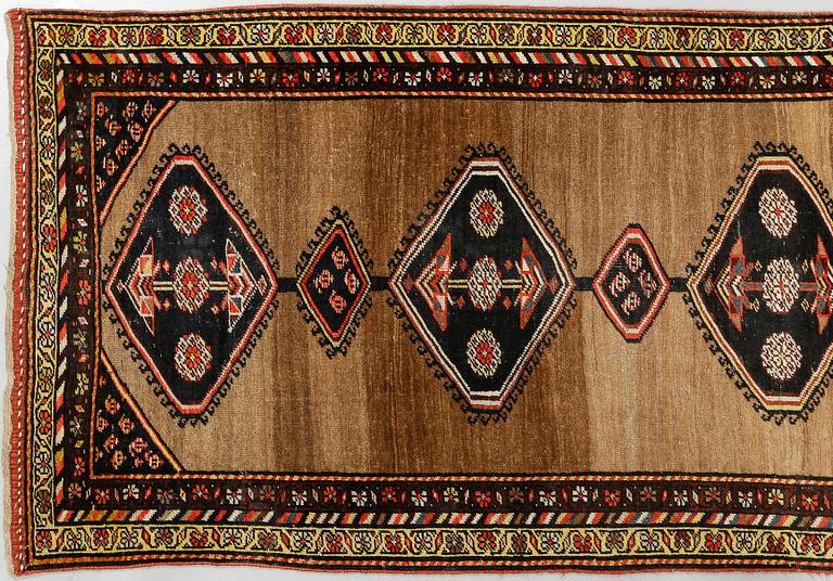 MATTA, Sarab. Ca 520x96 cm.