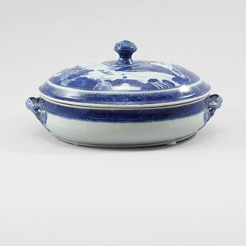 TERRIN, porslin, Kina, 1800-tal.