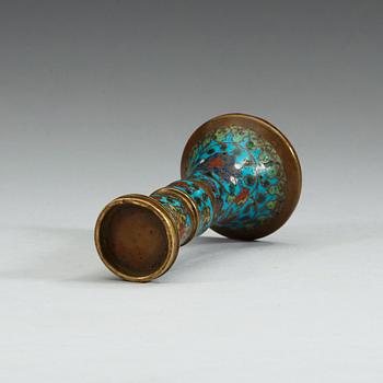 MINIATYRVAS, cloisonné. 1600-tal.