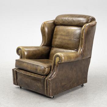 Fåtölj med fotpall, 1900-talets andra hälft.