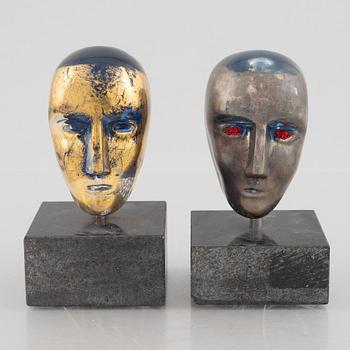 Bertil Vallien, sculptures, 2 pcs, Kosta Boda.