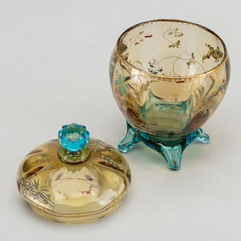 A set of two French Art Nouveau handpainted glass bowls around 1880/90.