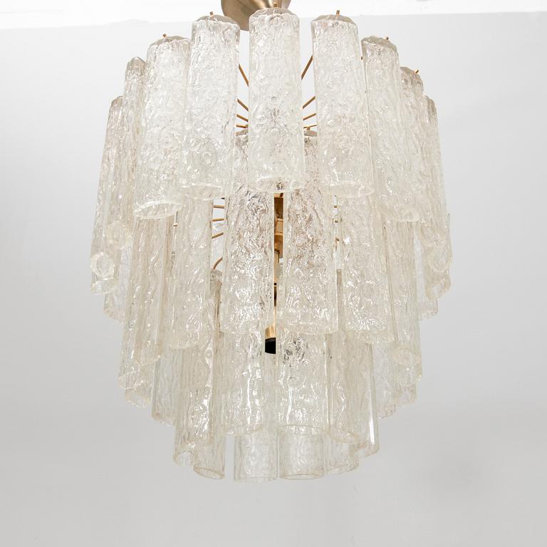 Taklampa troligen Murano 1900-talets andra hälft.