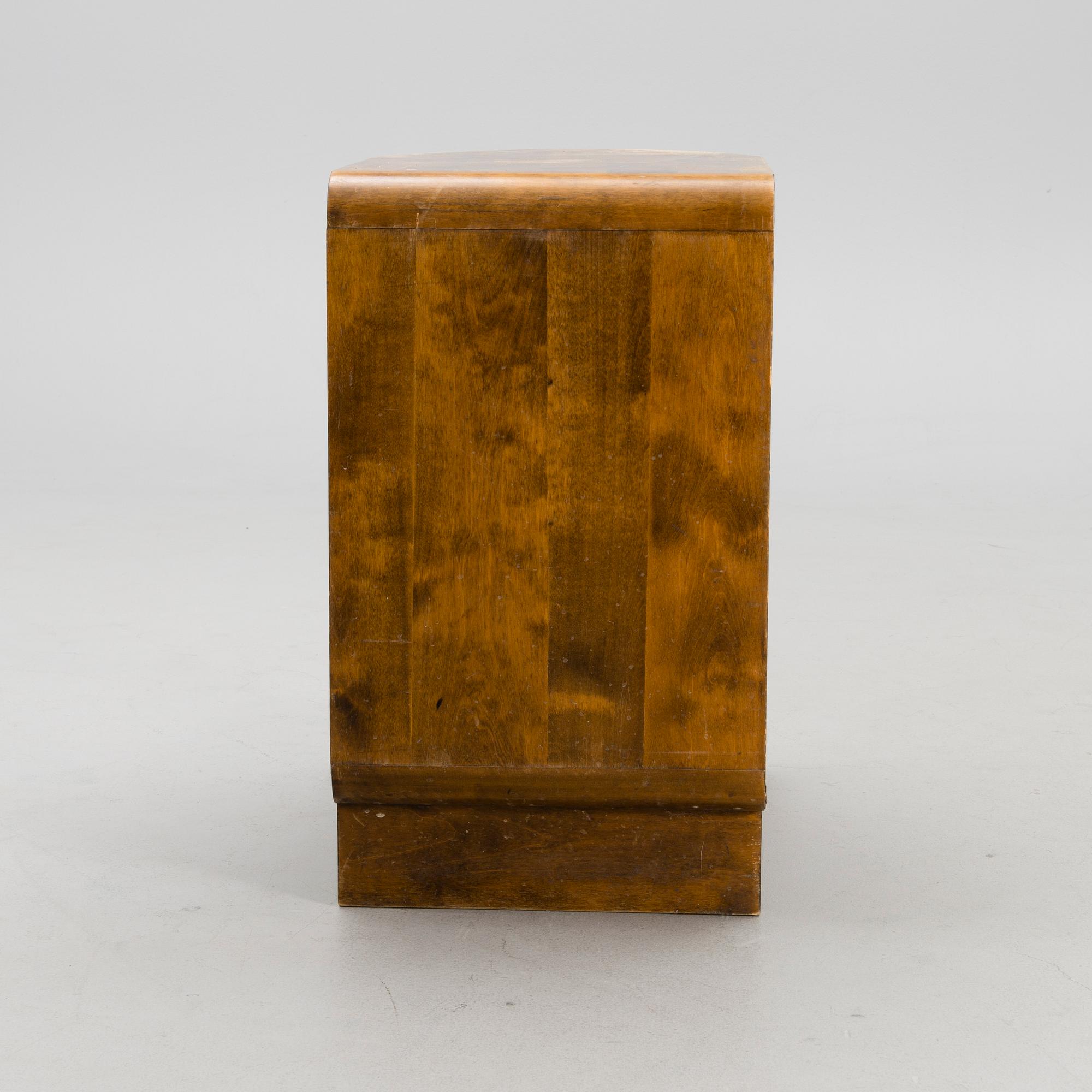 A side table "Apu 604" for Asko, Finland, designed in 1934.