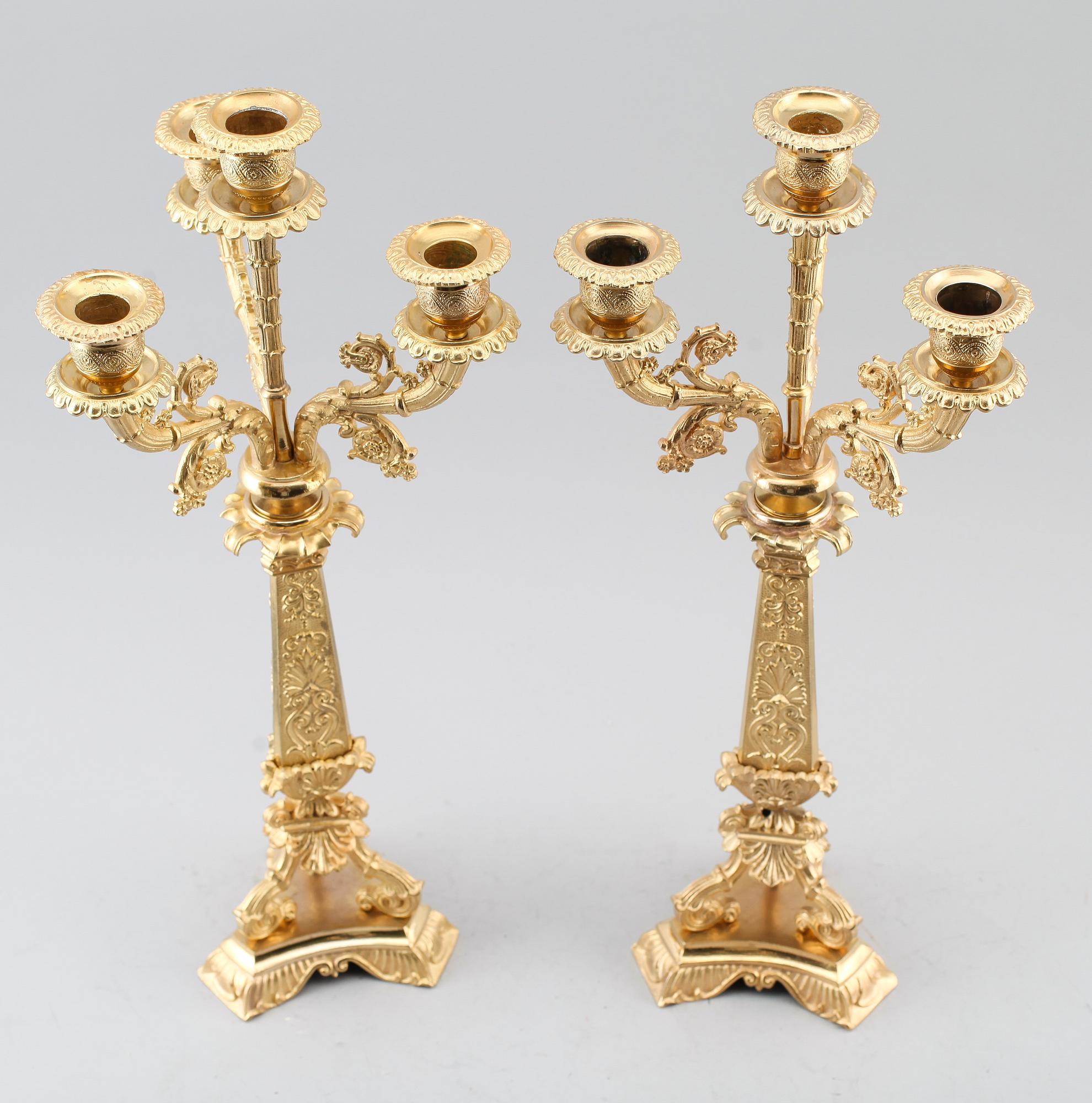 KANDELABRAR, 1 par, förgylld brons, senempire, 1800-talets andra hälft.