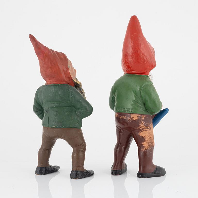 A pair of garden gnomes, second half of the 20th Century.