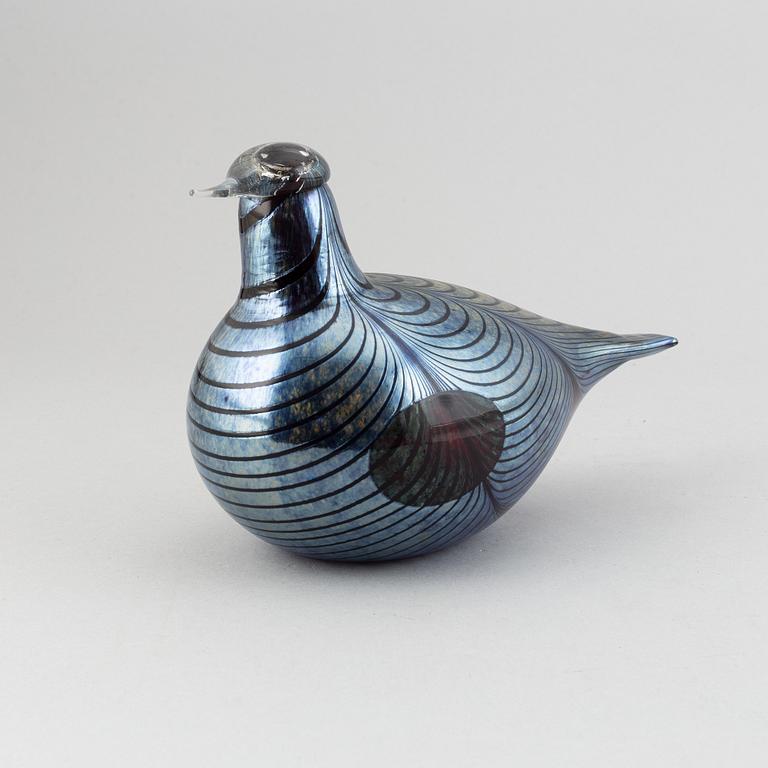 A glass bird by Oiva Toikka, Nuutajärvi.