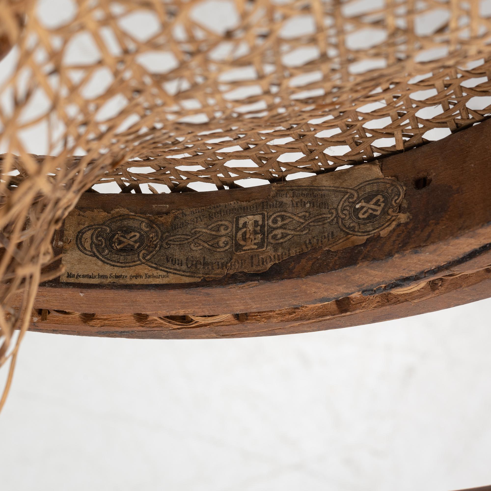 Five Thonét chairs No 14, Vienna around 1900.