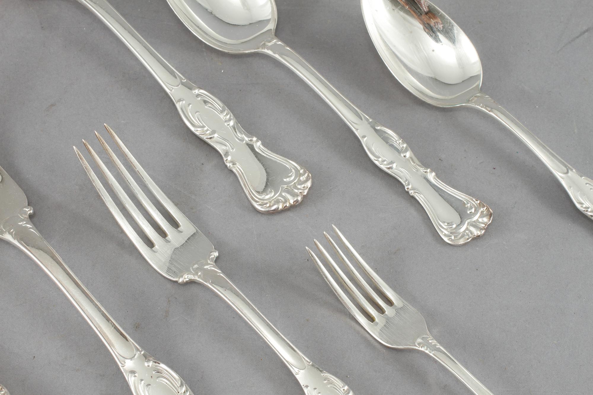 BESTICKSERVIS, 47 delar, silver, "Prins Albert", GAB, Stockholm, 1900-talets mitt/andra hälft, vikt ca 2440 g.