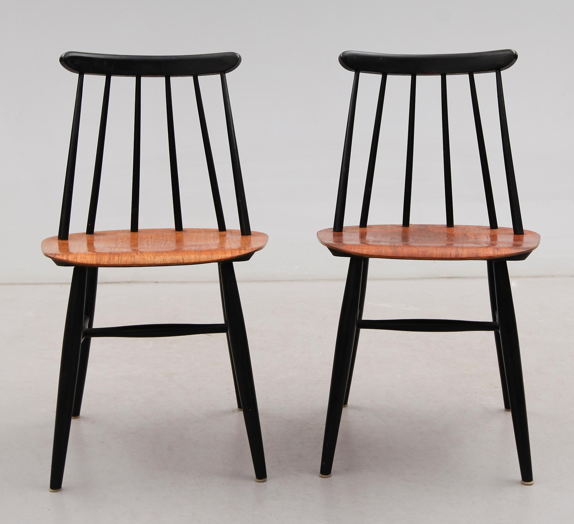 STOLAR, 1 par, "Fanett", Ilmari Tapiovaara, Edsbyverken, 1900-talets mitt.