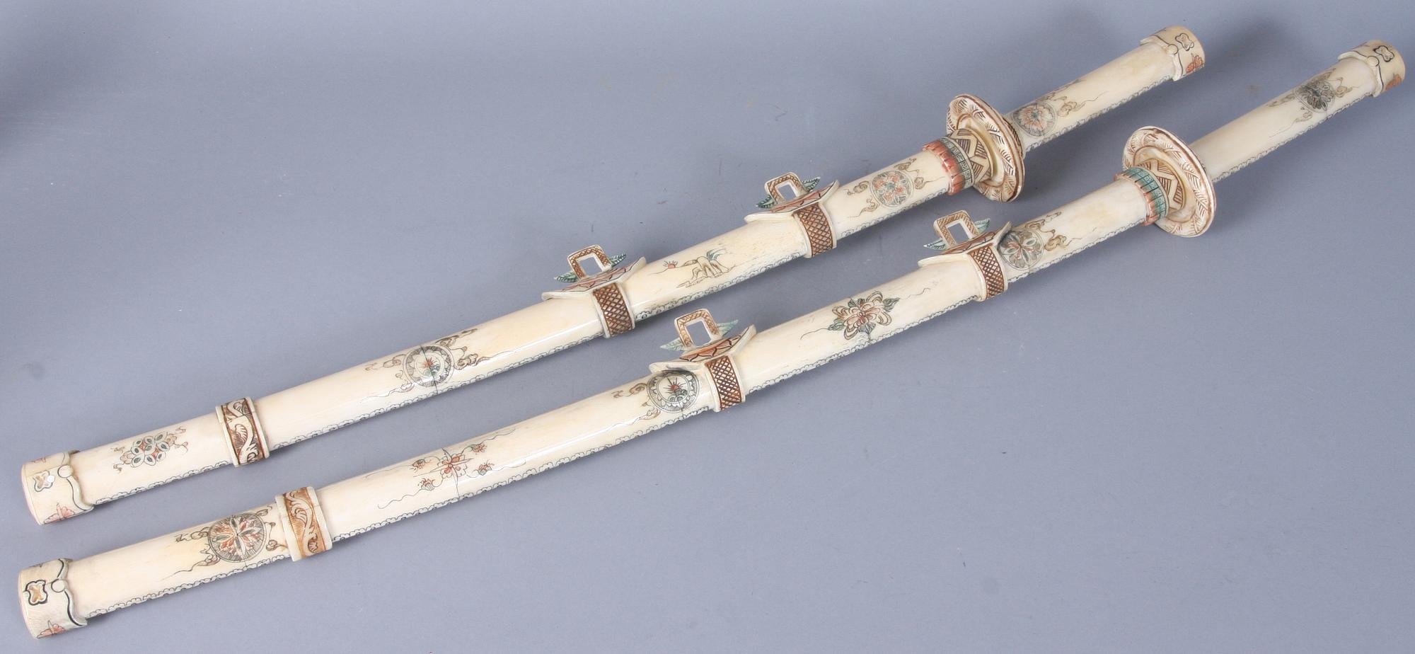 KATANA samt WAKIZASHI, ett par, ben, orientaliska, 1900/2000-tal.