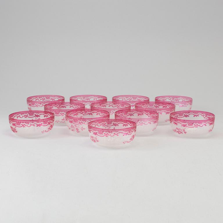 A Set Of Twelve Glass Dessert Bowls From Around Year 1900.