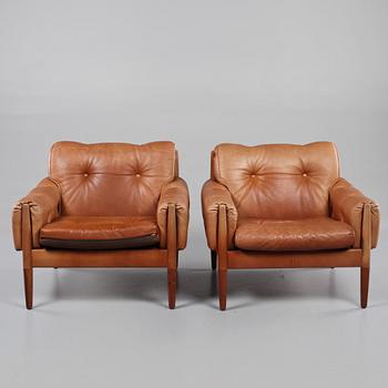 FÅTÖLJER, ett par, 1950/60-tal.