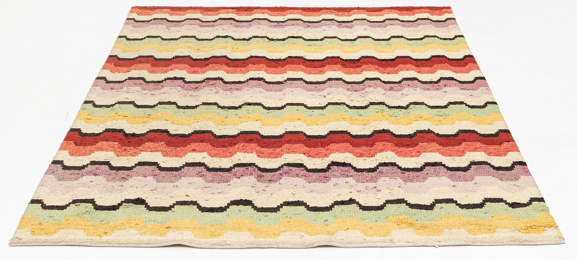A Missoni Carpet by T & J Vestor. Circa 237 x 166 cm.