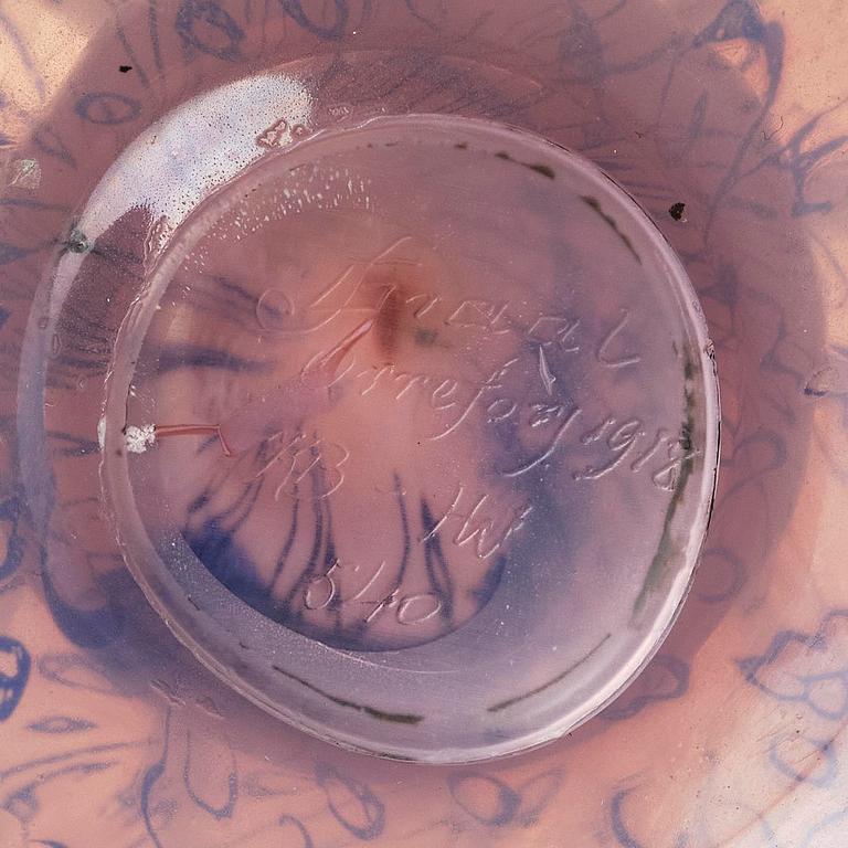 Simon Gate, a graal glass goblet, Orrefors, 1918.