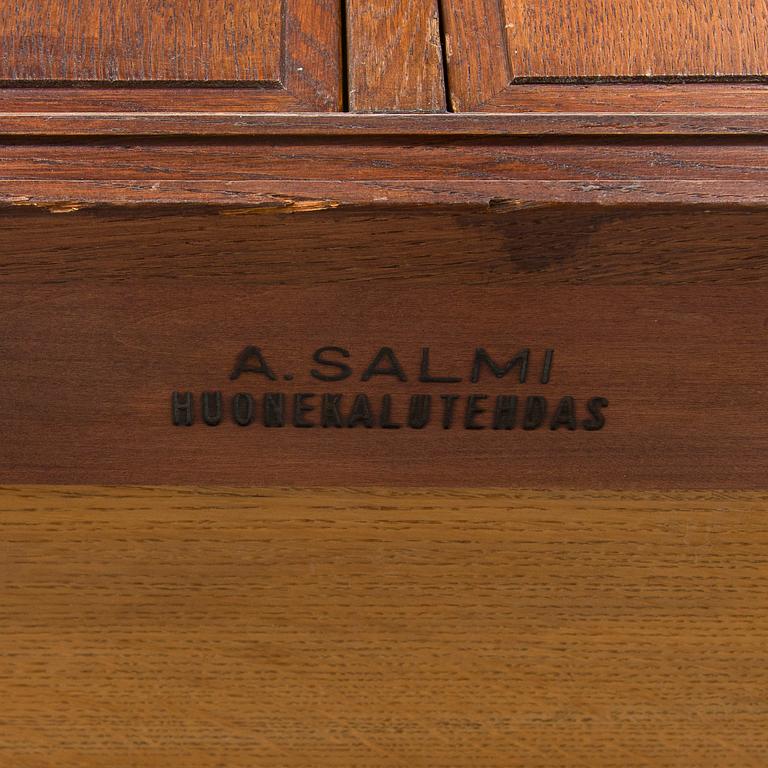Birger Hahl, a 1930's cabinet by A. Salmi Huonekalutehdas.
