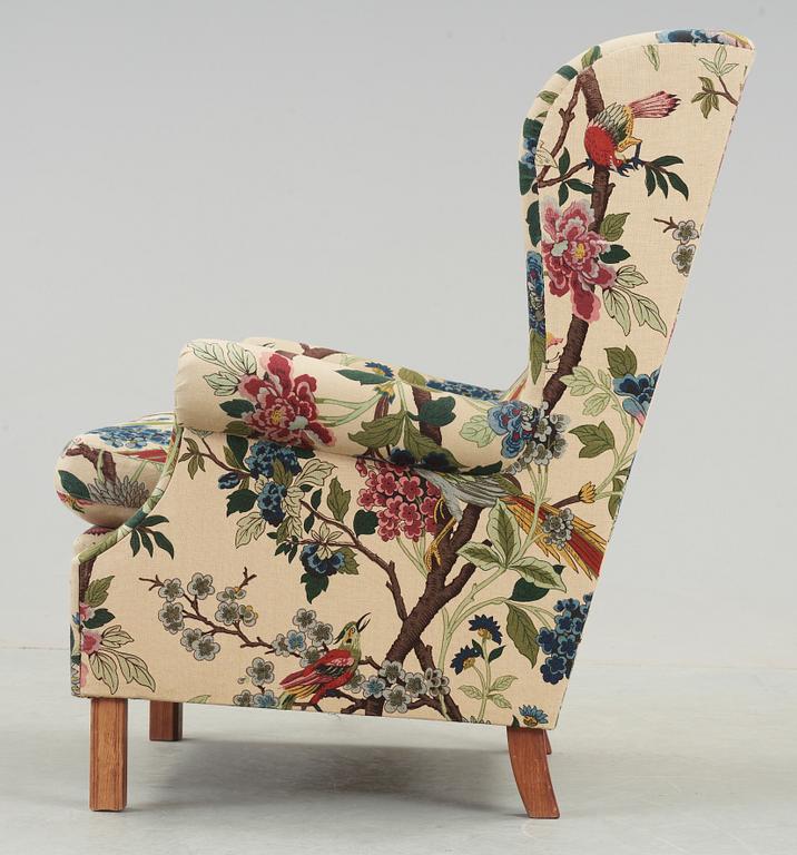 ÖRONLAPPSFÅTÖLJ, 1900-talets mitt.