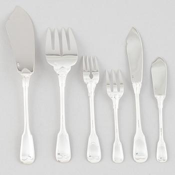 Koch & Bergfeld, a sterling silver fish cutlery set, model Altfaden, second half of the 20th Century (28 pieces).