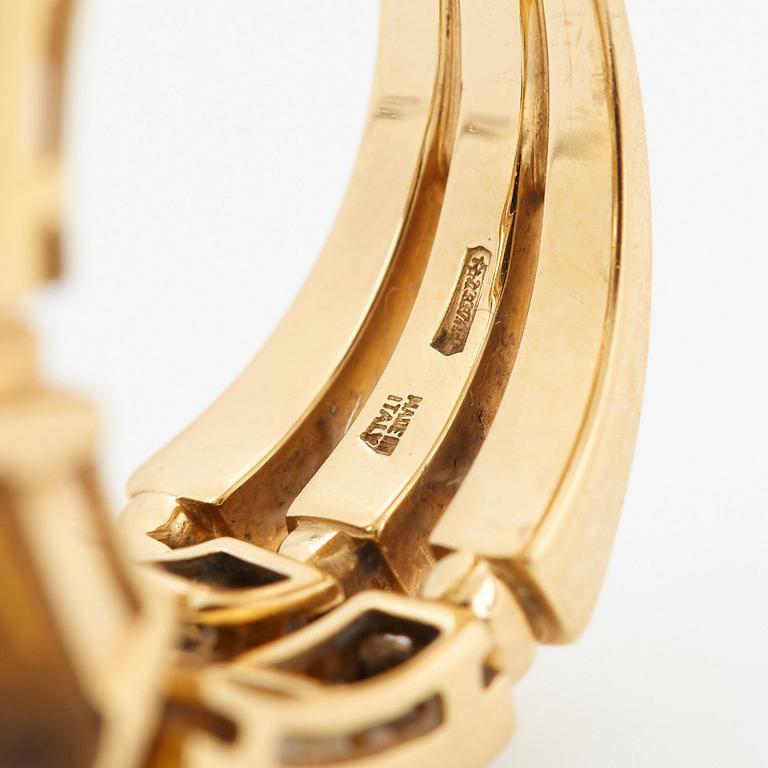 Bulgari ring "Allegra" med runda briljantslipade diamanter.