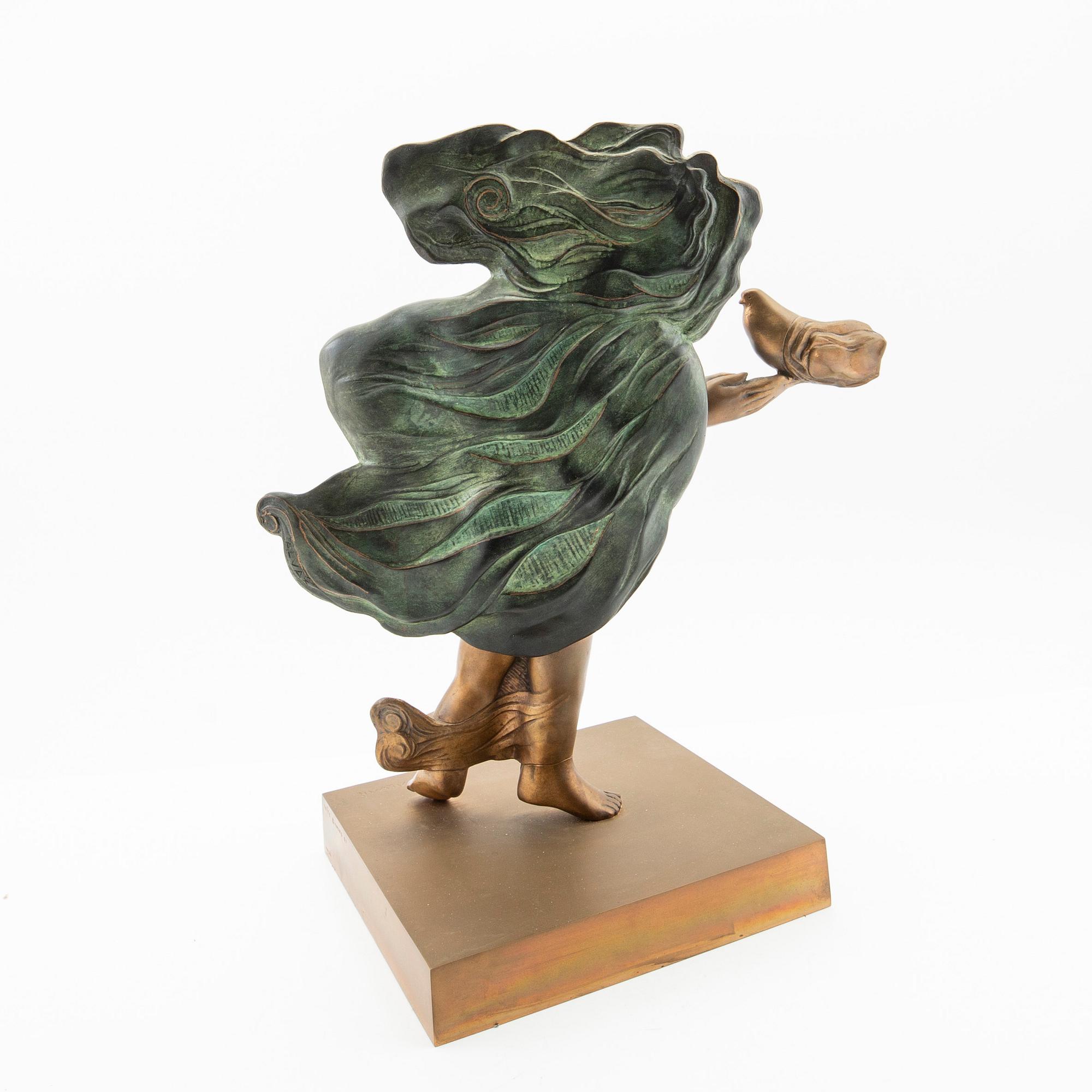 Alvar Suñol, skulptur, förgyllt brons, "Commencement".