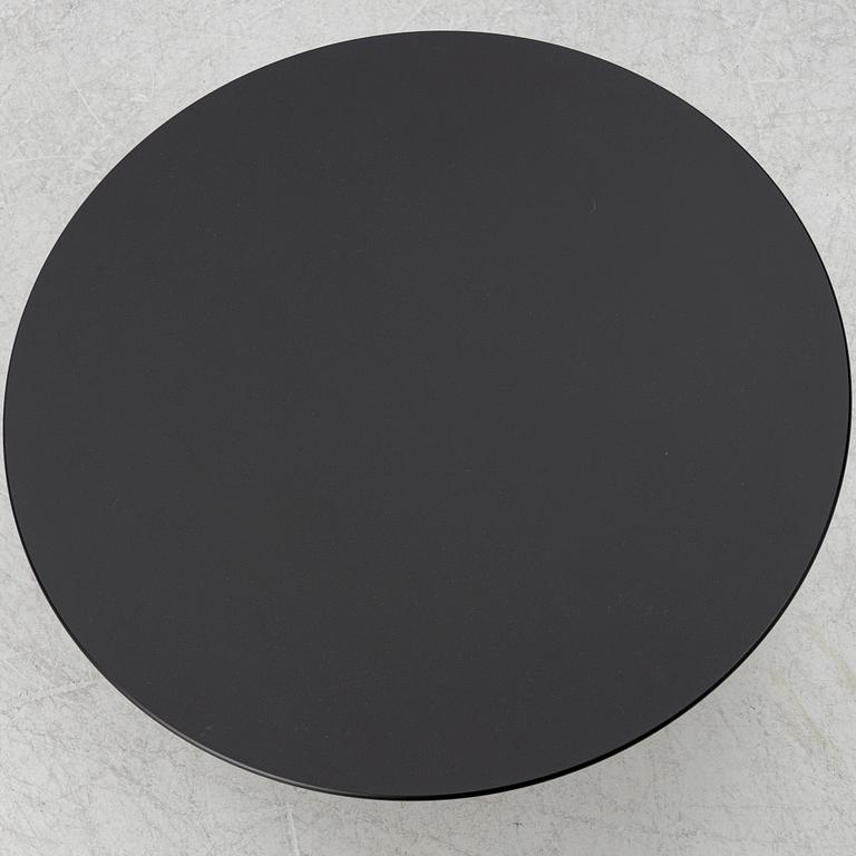 Eero Saarinen, soffbord, "Tulip", Knoll International.