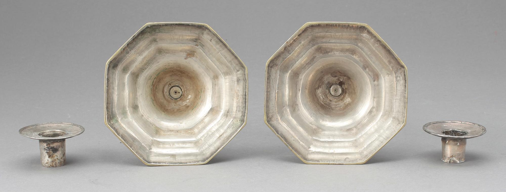 LJUSSTAKAR, ett par, troligen Frankrike, 1700-tal.