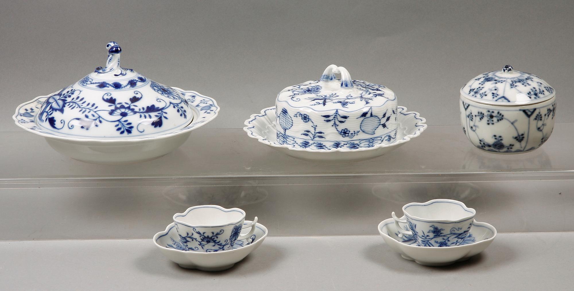 PARTI PORSLIN, 5 delar, mest Meissen, 1800/1900-tal.