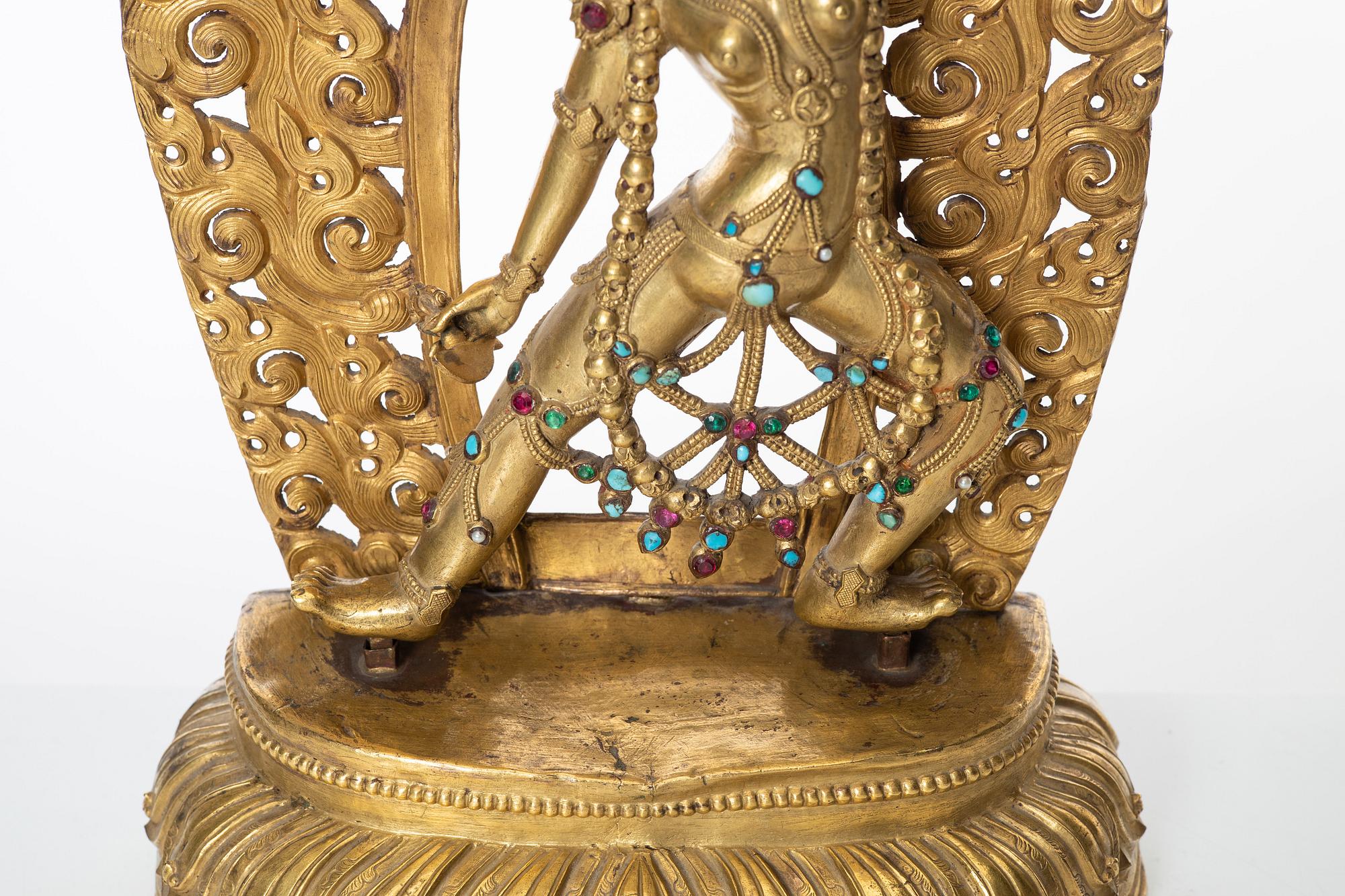 Dakini, förgylld kopparlegering. Sarvabuddhadakini, Tibet, 1800-tal.
