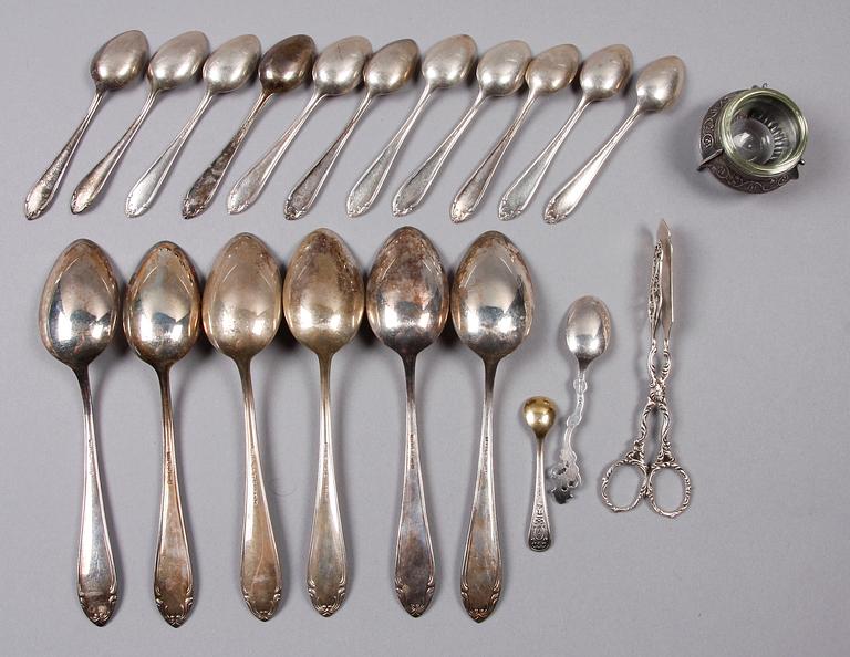 PARTI BESTICK, silver, 19 delar bl a CG Hallberg, Stockholm, 1937-63.