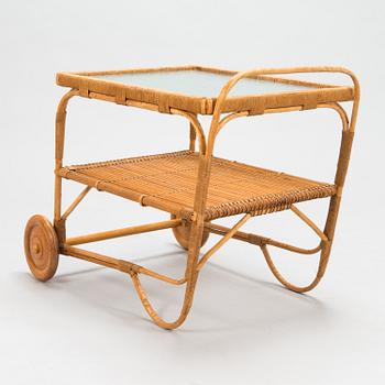 A mid-20th century tea trolley retailer  Artek.