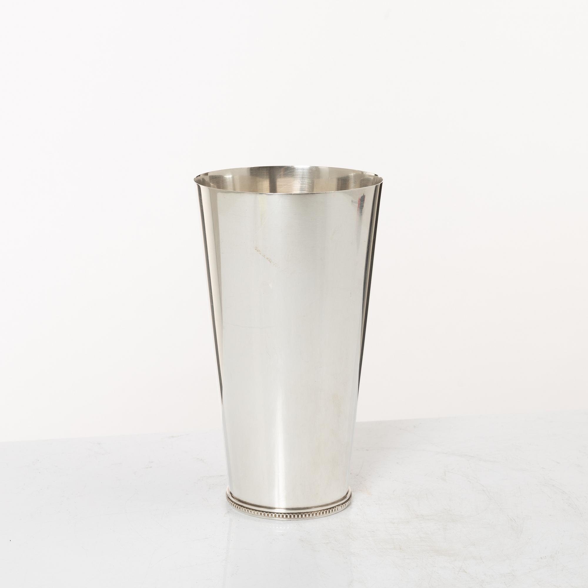 Wiwen Nilsson, vase, sterling silver, Anders Nilsson, Lund 1955.