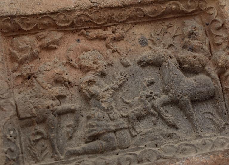 TEGEL, 2 delar, renässans, 1500-tal.