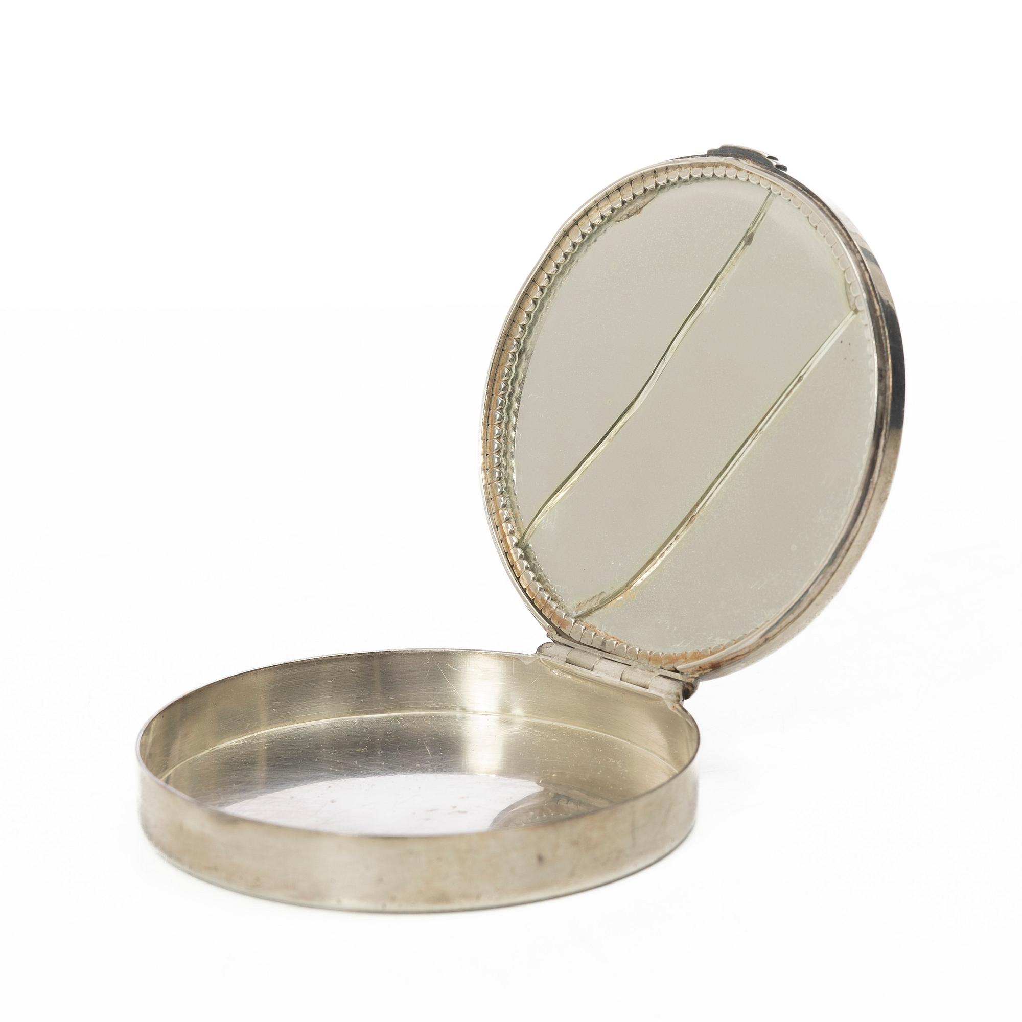 Harald Nielsen, a sterling silver powder box, Georg Jensen, Denmark.