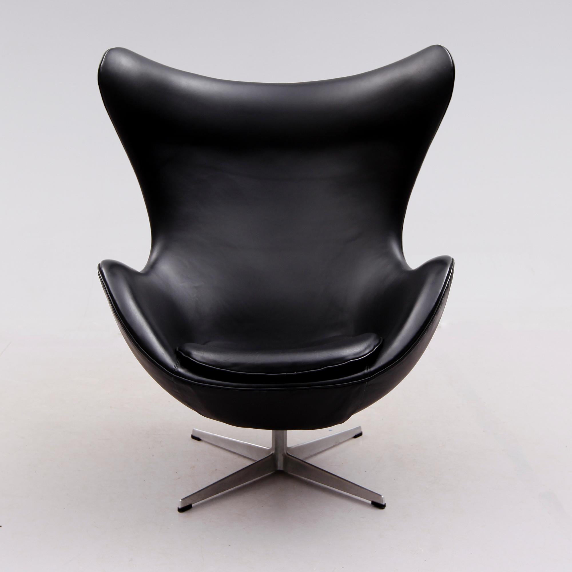 FÅTÖLJ, "Ägget", Arne Jacobsen, Fritz Hansen, Danmark.