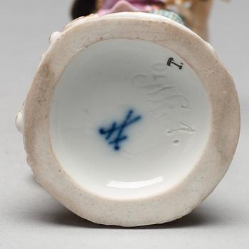 FIGURIN, porslin. Meissen, 1800-talets andra hälft.