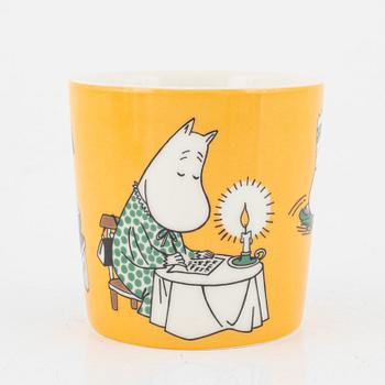 Eleven porcelain Moomin mugs, Arabia, Finland.